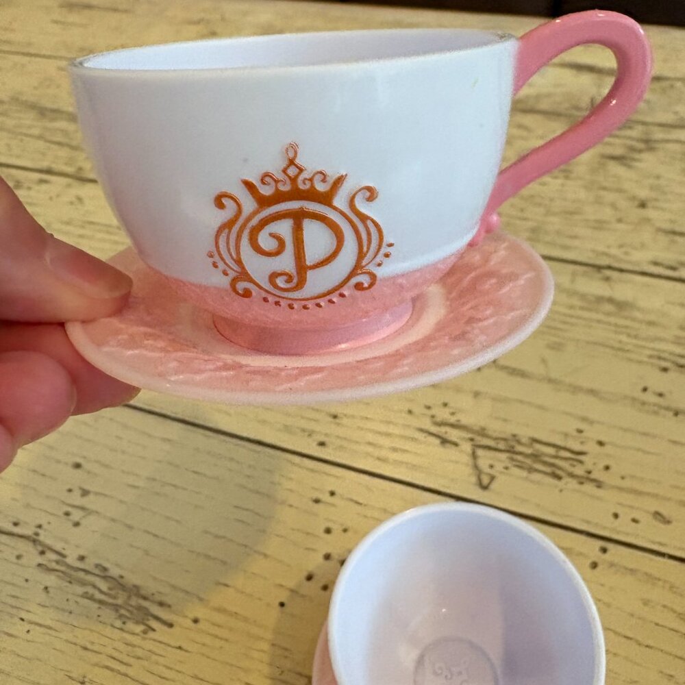 Disney Princess Style Collection Sweet Stylin' Tea Set - Picture 8 of 12
